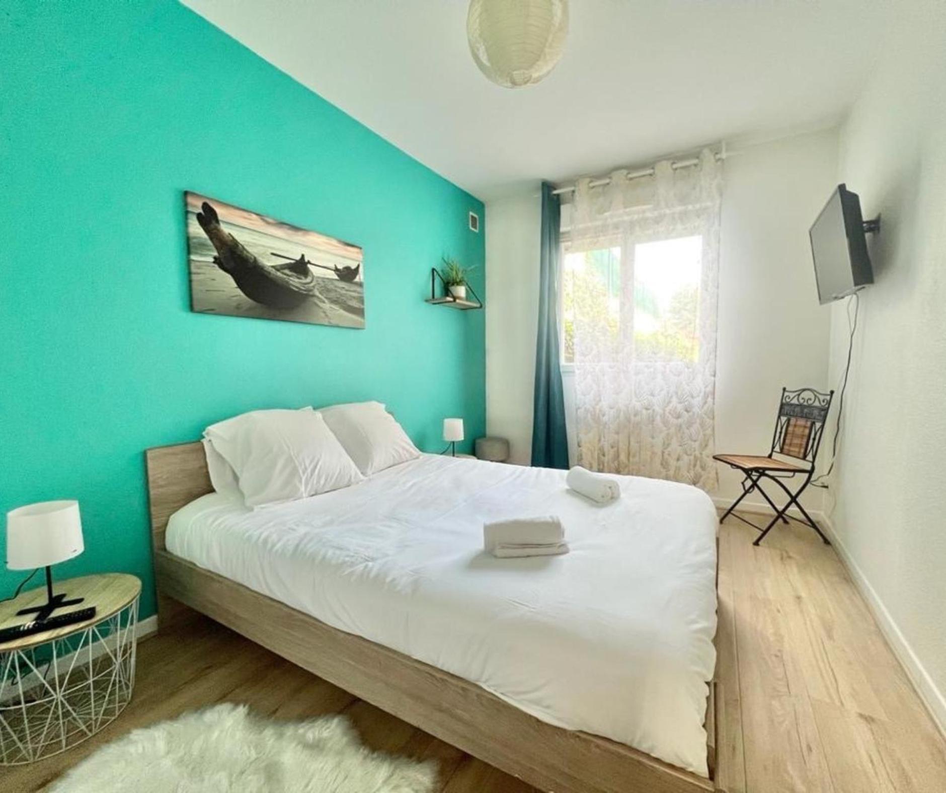 Ferienwohnung Le Renoir Terrasse De Plain-Pied Et Piscine Limoges Exterior foto